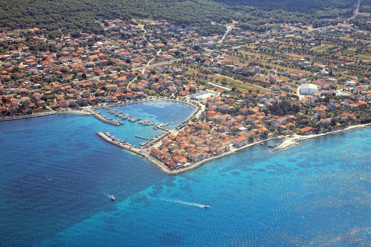 Apartments Neli Бибине Екстериор снимка